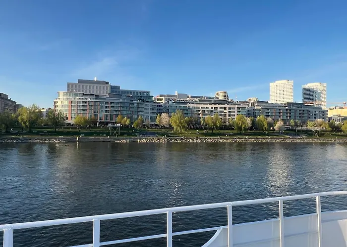 River Front Mezonet Eurovea