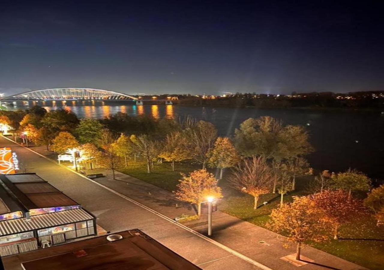 River Front Mezonet Eurovea Bratislava